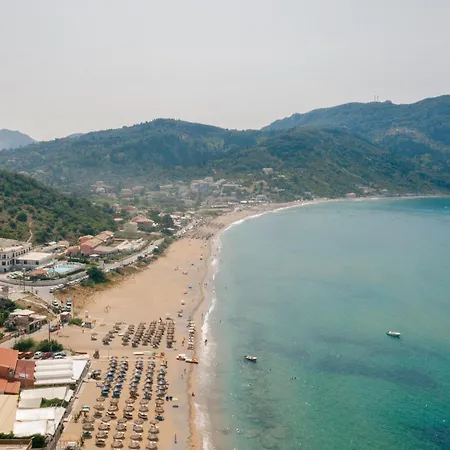 Delfini Agios Georgios Pagon