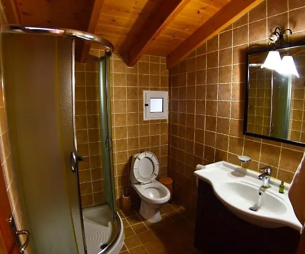 Delfini Agios Georgios Pagon