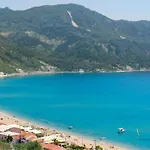 Apartmanhotel Delfini 4*