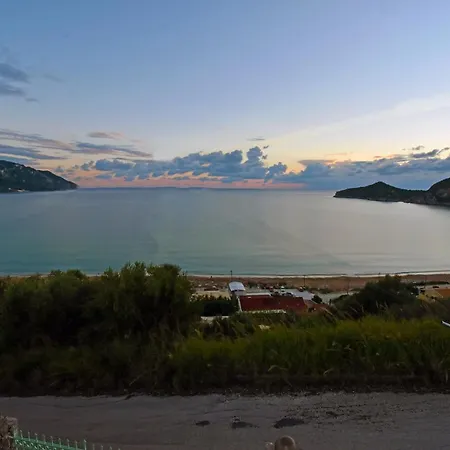 Apartahotel Delfini 4*