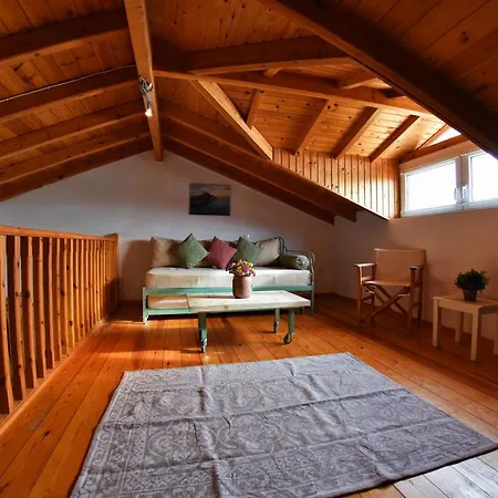 Apartahotel Delfini Agios Georgios Pagon