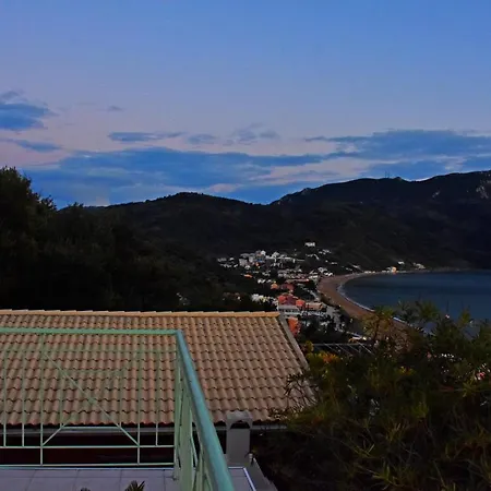 Delfini Apartmanhotel Ájosz Jeórjosz Págon