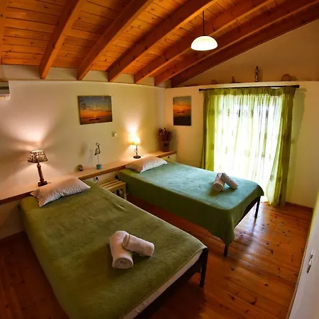 Delfini 4* Agios Georgios Pagon